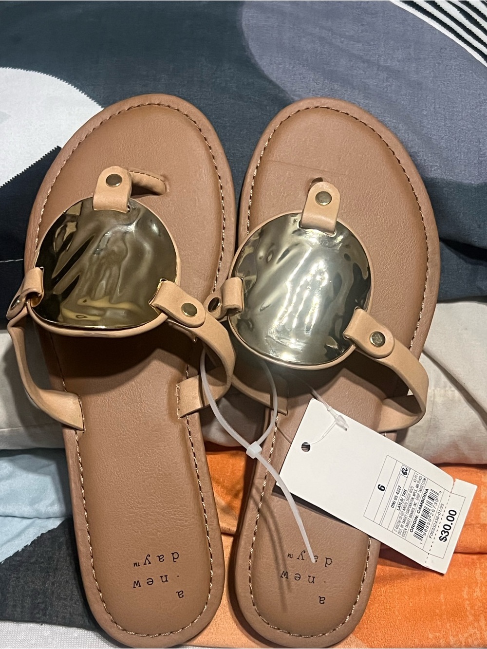 Tan Women's Sandals with Metallic Accent